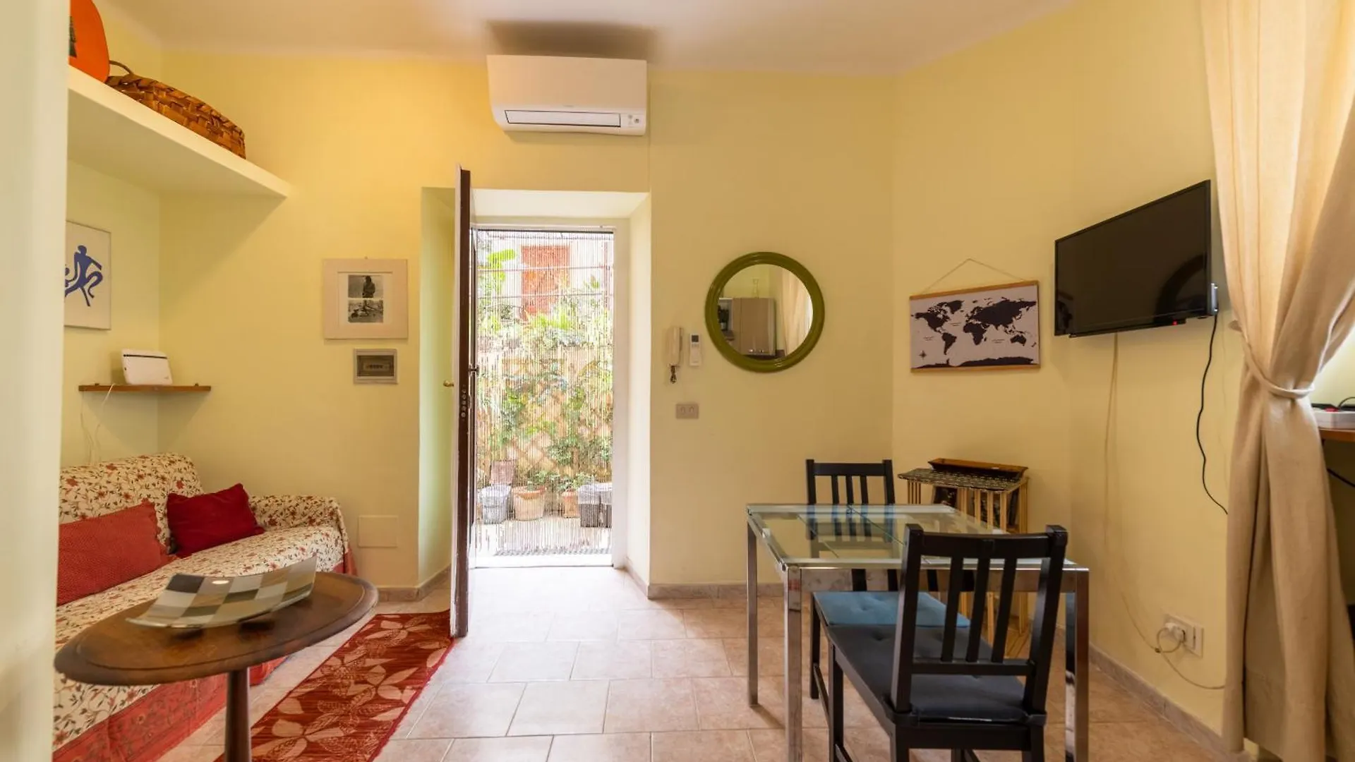 Cipro Tiny House Apartment Rome Italy